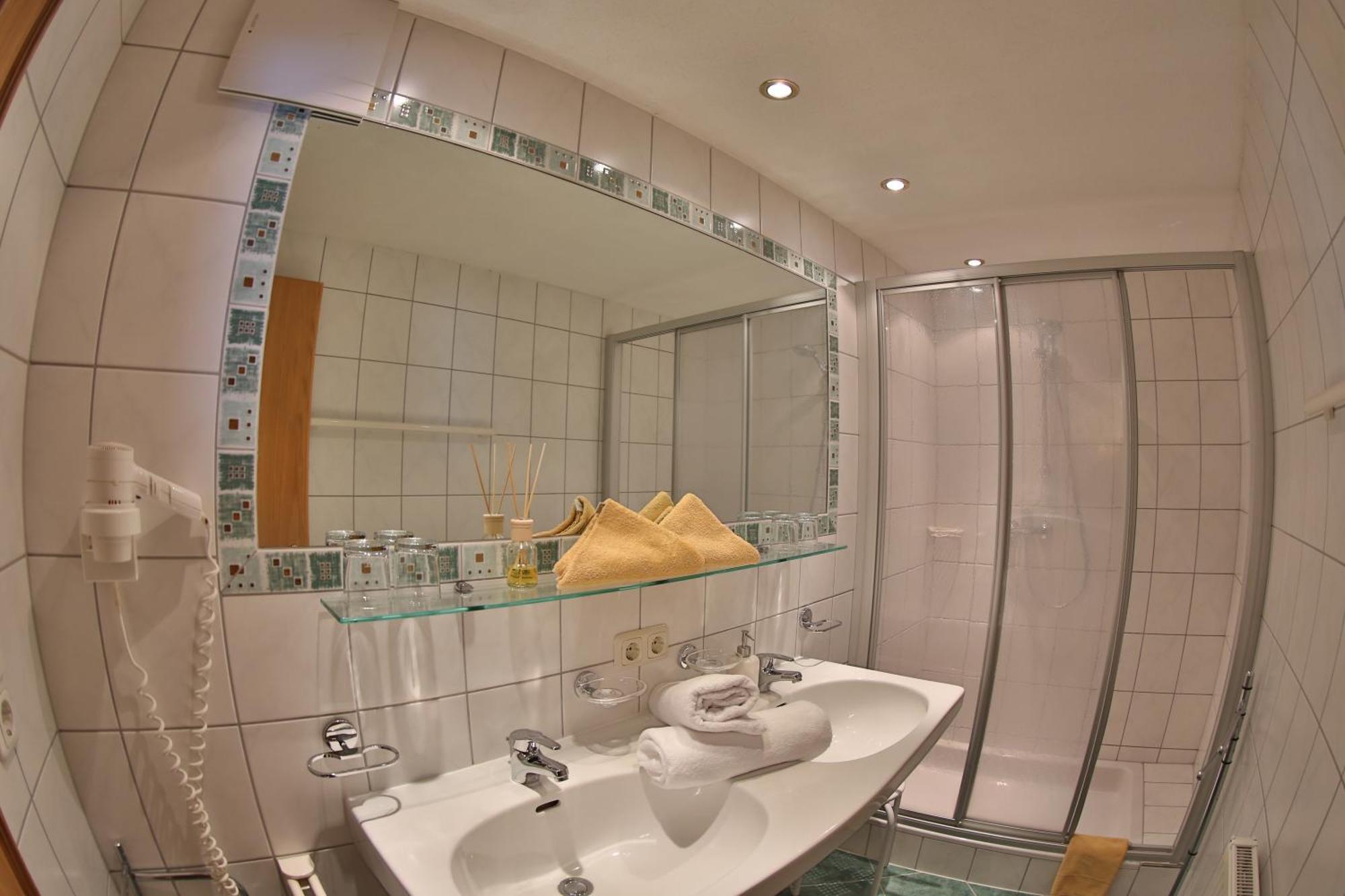Apart Altamira Ишгъл Екстериор снимка