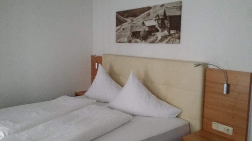 Apart Altamira Ишгъл Екстериор снимка