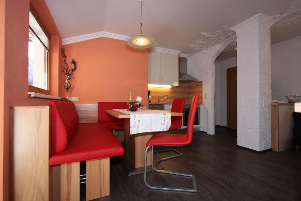 Apart Altamira Ишгъл Екстериор снимка